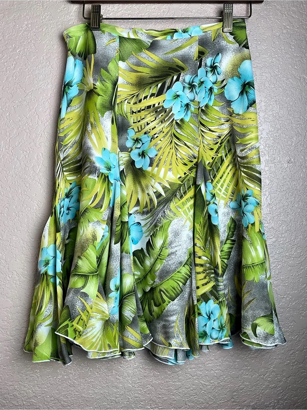 NY Collection Floral Silk A-Line Skirt in Green & Blue Size 4 Like New